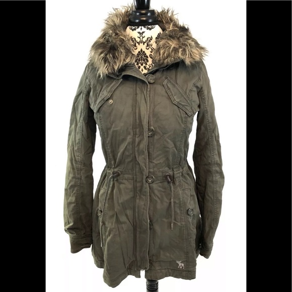 Abercrombie & Fitch Jackets & Blazers - Abercrombie & Fitch Army Green Parka Jacket